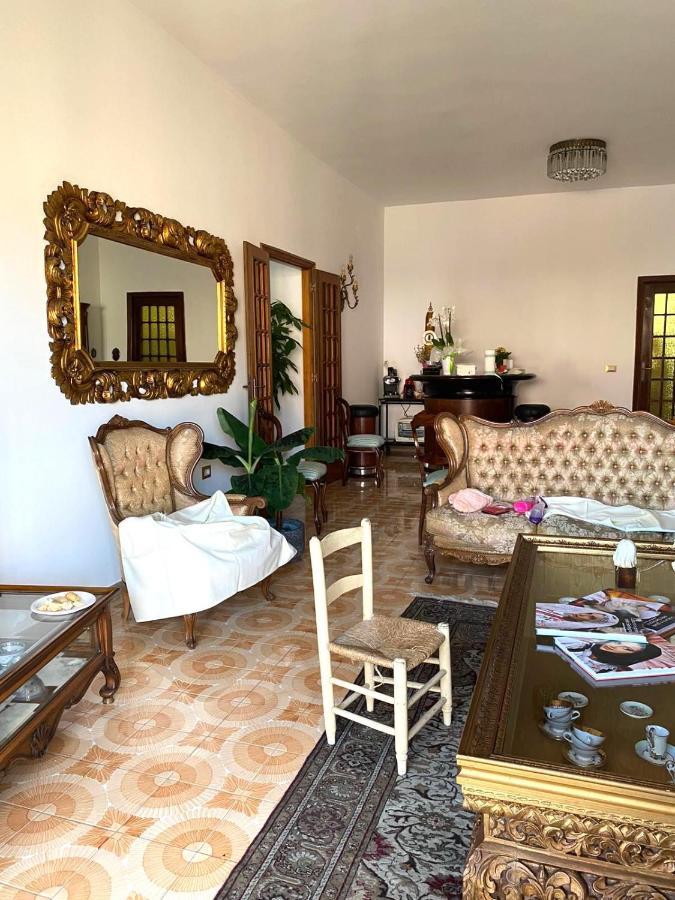 Le Fresie B&B Sant'Antìoco Eksteriør billede