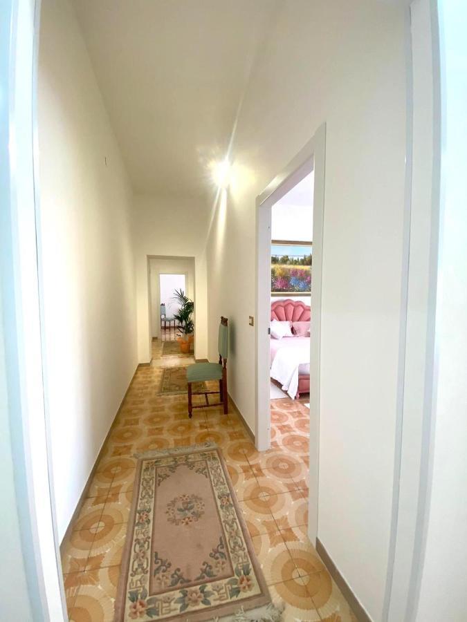 Le Fresie B&B Sant'Antìoco Eksteriør billede