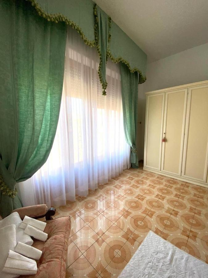 Le Fresie B&B Sant'Antìoco Eksteriør billede